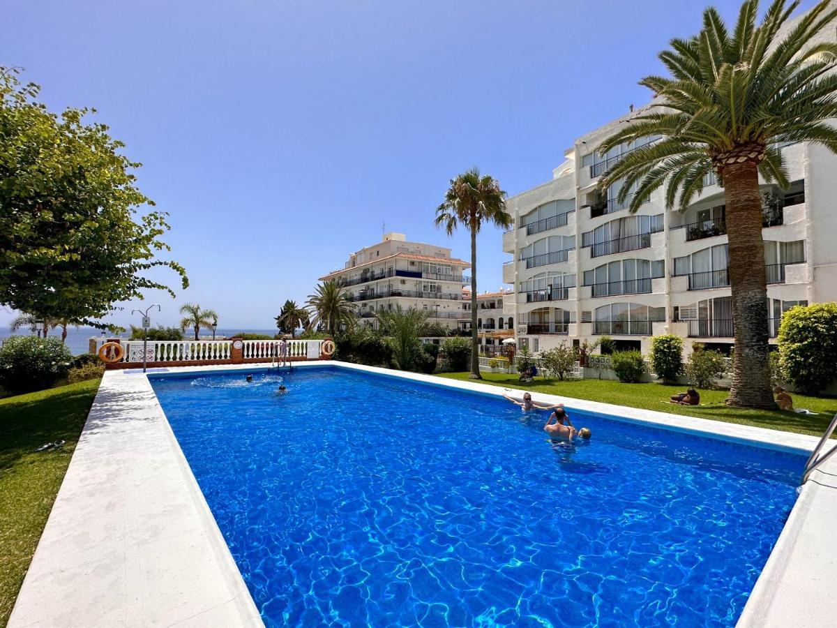 Carabeo 26 Boutique Studio Casasol Nerja Kültér fotó